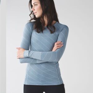 Lululemon athletica Light Blue Swiftly Tach Long Sleeve Top Size 10